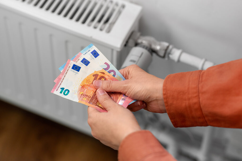 Επίδομα Θέρμανσης 2025-2026: Πότε ξεκινούν οι αιτήσεις και ποιοι το δικαιούνται